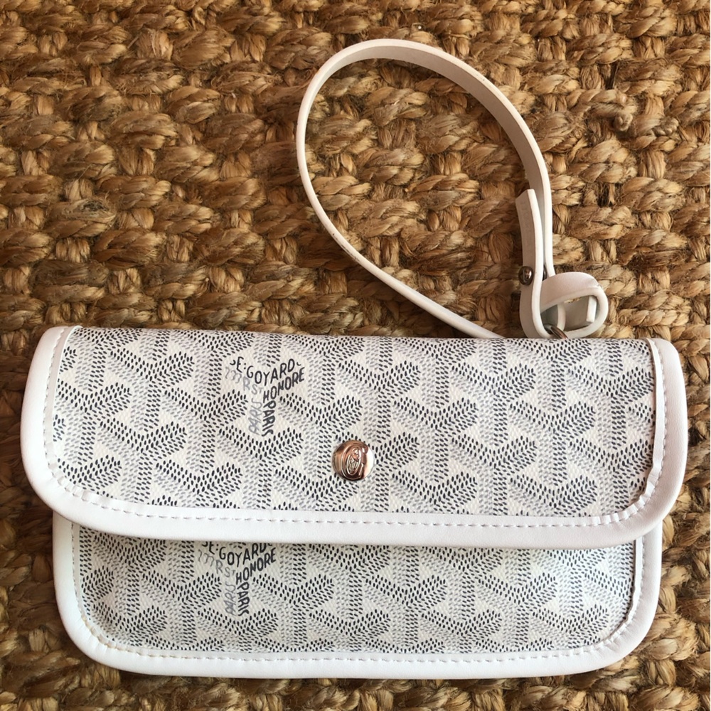 Goyard Paris: St. Louis Pouch Wallet with Removable Wrist Band - Picture 3 of 9